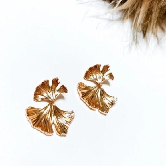 Double Leaf Anthro Statement Earrings - Picture 2 of 5